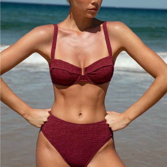 Berlook Other - Berlook Medium Maroon Bikini Set